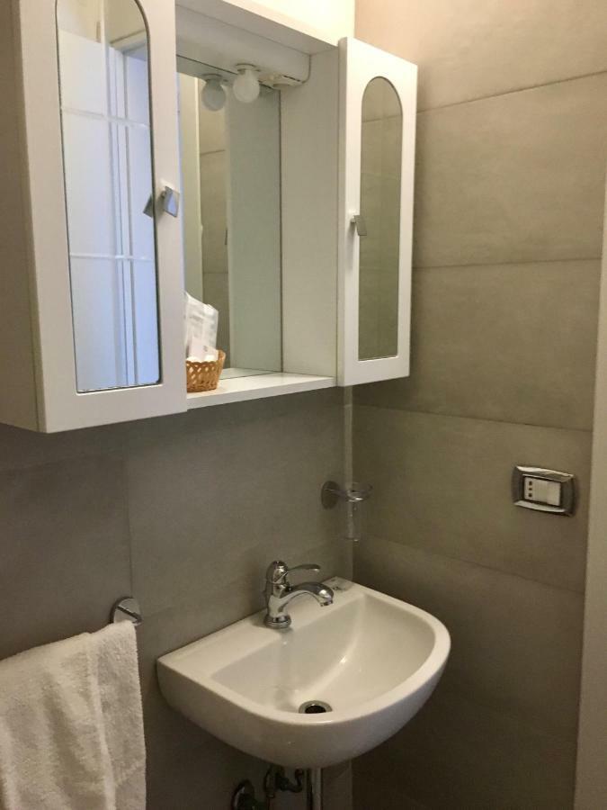 Charlottemaison Bed & Breakfast Каляри Екстериор снимка