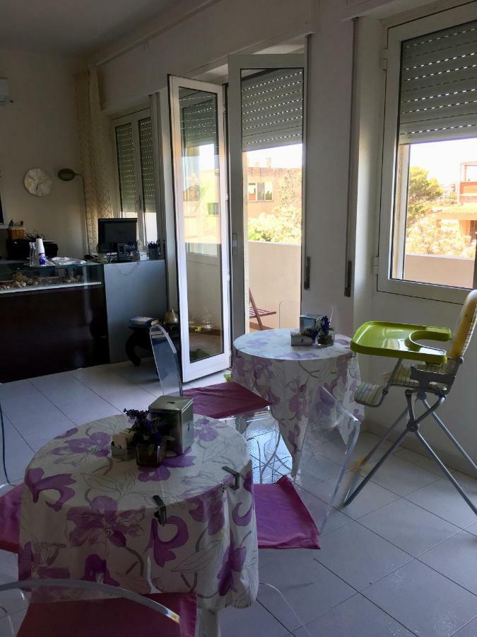 Charlottemaison Bed & Breakfast Каляри Екстериор снимка